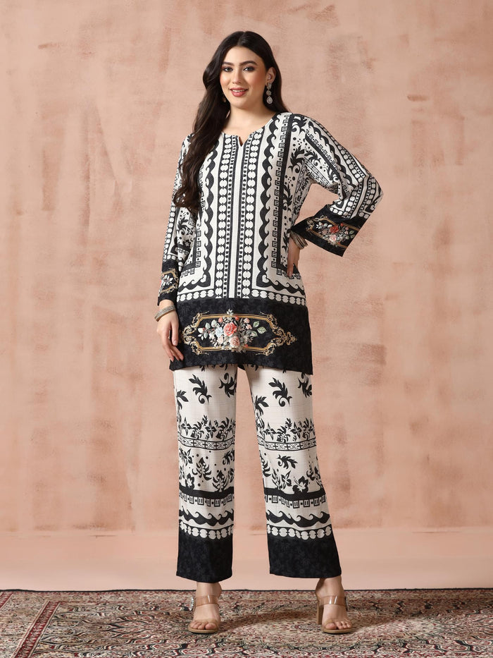 Women Liva Beige & Black Printed Kurta With Comfort Pant.