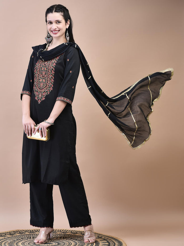 Women Liva Black Embroidered Kurta Comfort Pant Dupatta.