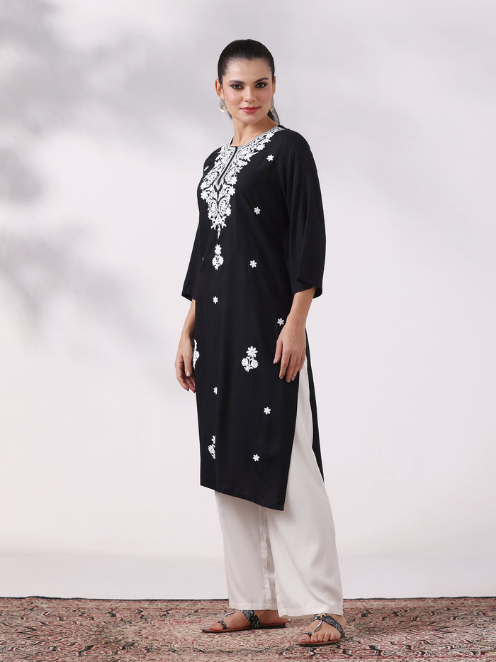 Women Liva Black Embroidered Kurta