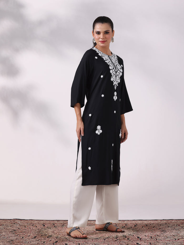 Women Liva Black Embroidered Kurta