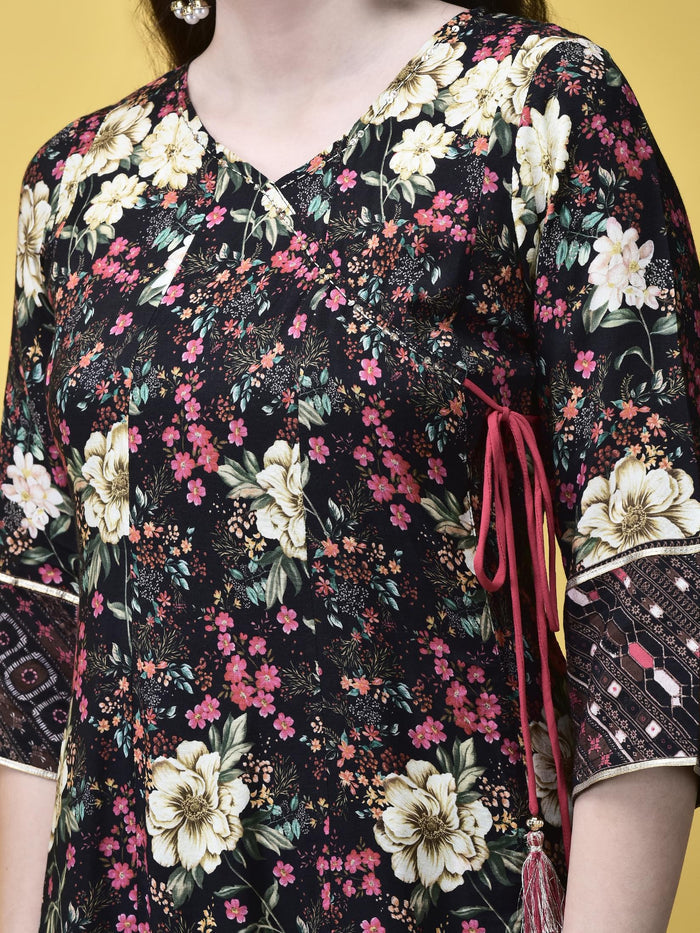 Women Liva Black Floral Print Dress.