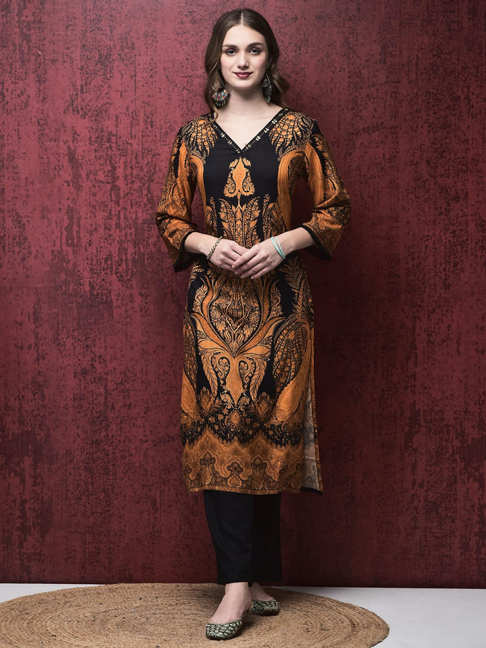 Women Liva Black Paisley Print Kurta Comfort Pant Dupatta.