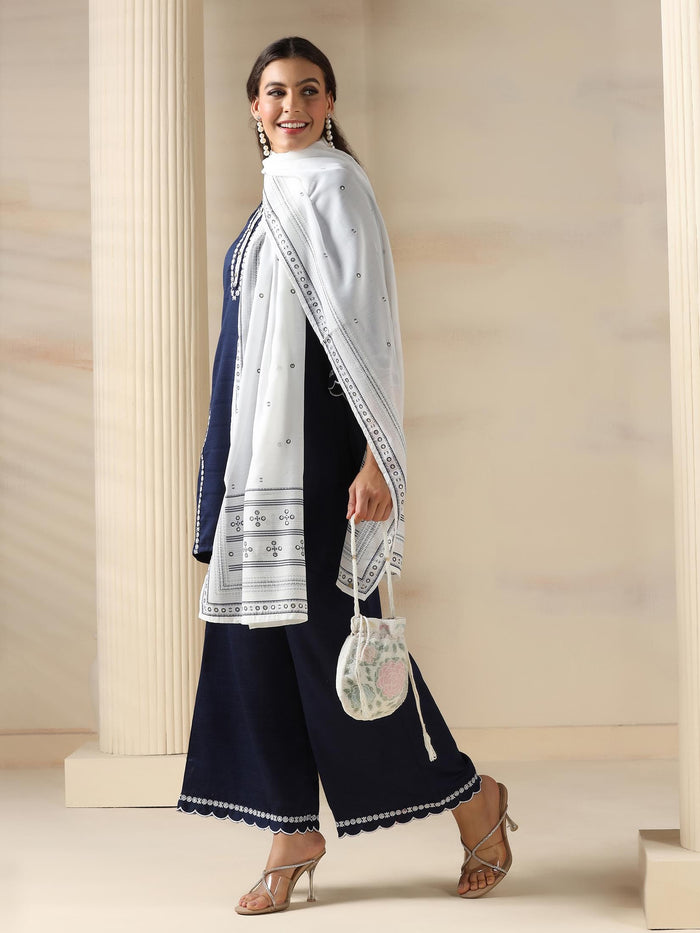 Women Liva Blue Embroidered Kurta Comfort Pant Dupatta.
