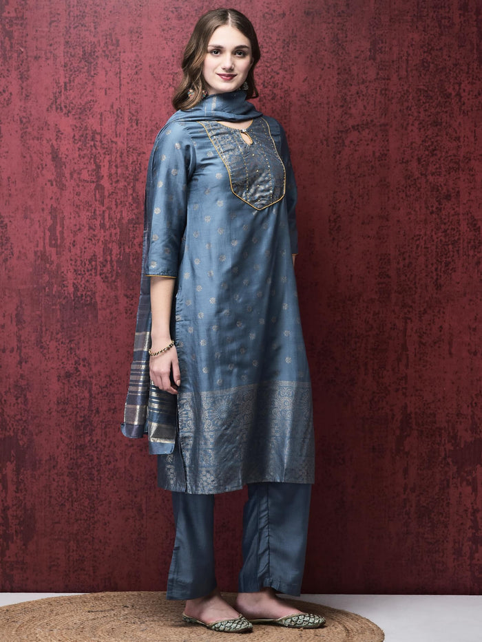 Women Liva Blue Foil Print Kurta Comfort pant Dupatta.
