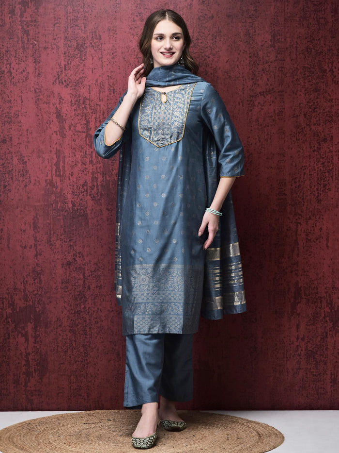 Women Liva Blue Foil Print Kurta Comfort pant Dupatta.