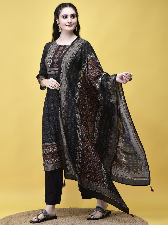 Women Liva Charcoal Grey Ajrakh Print Kurta Comfort Pant Chanderi Dupatta.