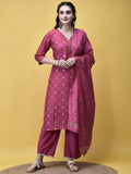 Women Liva Fuchsia Pink Geometric Print Kurta Comfort Pant Chanderi Dupatta.