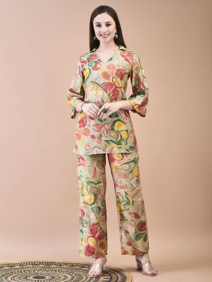 Women Liva Green Abstract Print Co-Ord Set.