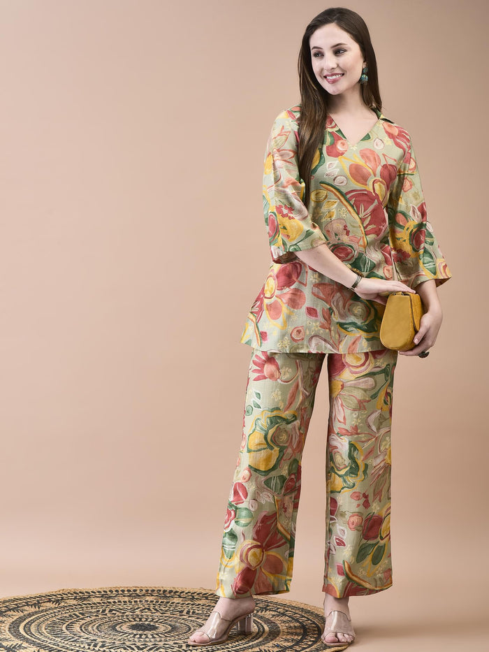 Women Liva Green Abstract Print Co-Ord Set.