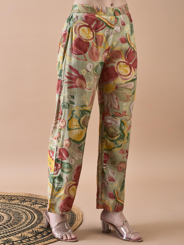 Women Liva Green Abstract Print Co-Ord Set.