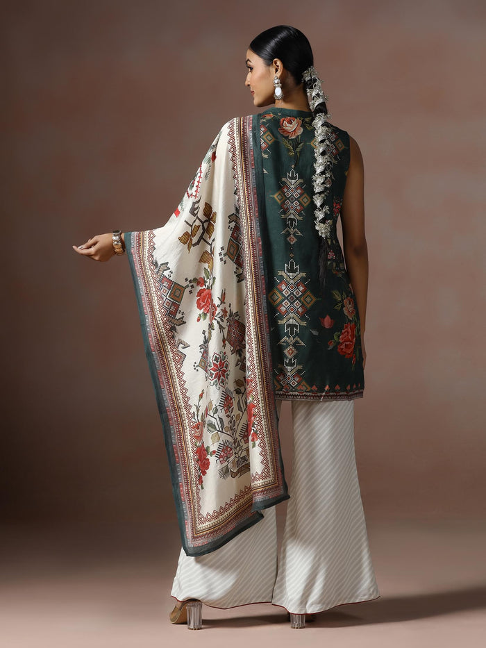 Women Liva Green Geometric Print Kurta Bell Bottom Dupatta.