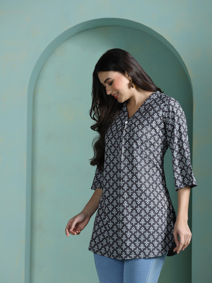 Women Liva Grey Printed Tunic.