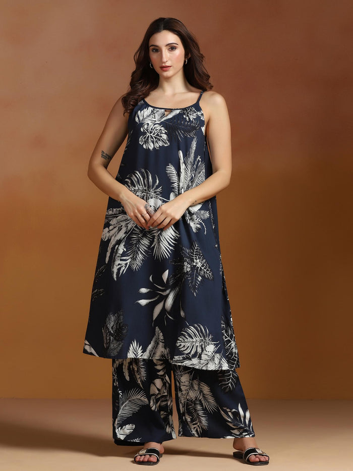 Women Liva Indigo Printed Kurta Wide Leg Pant Dupatta.