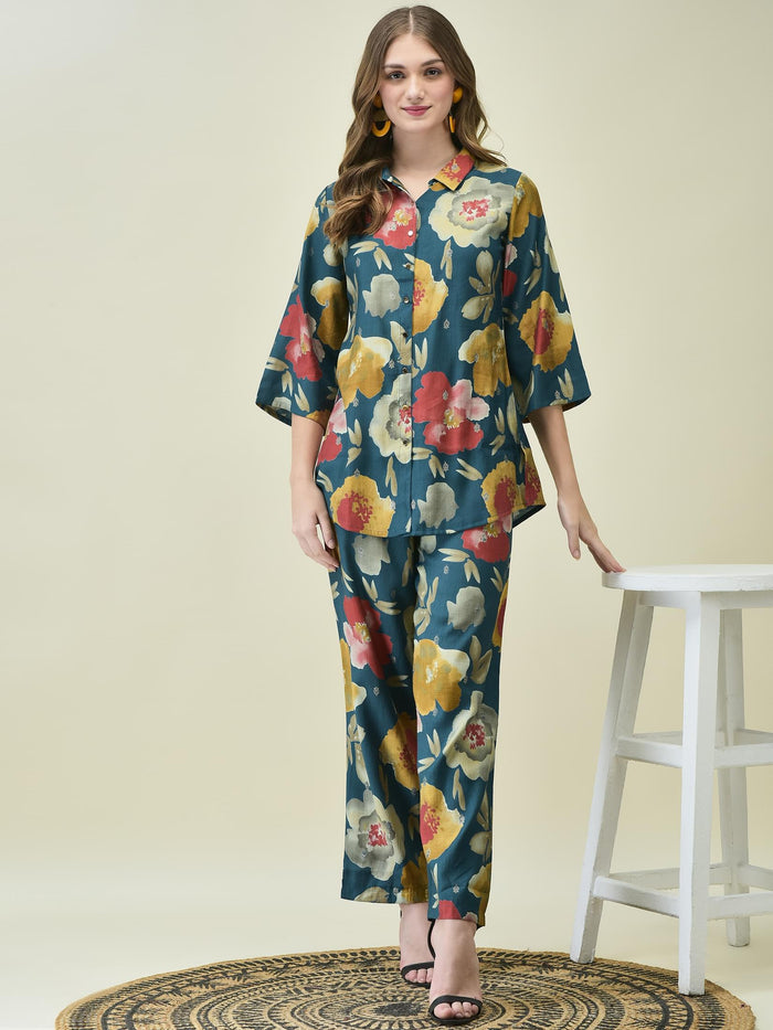 Women Liva Khadi Silk Blue Multi Floral Print Co-Ord Set.
