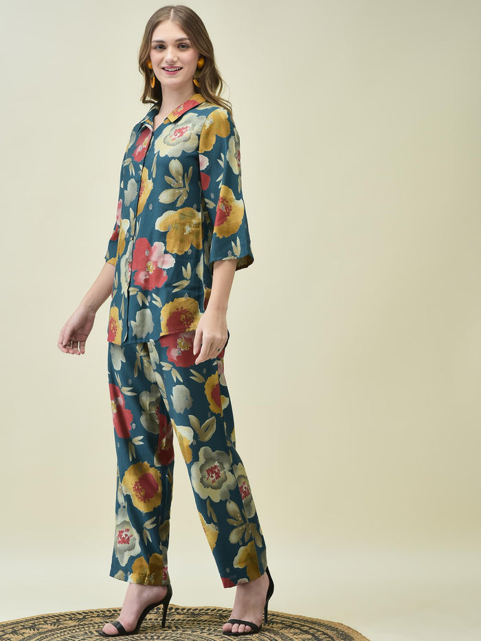Women Liva Khadi Silk Blue Multi Floral Print Co-Ord Set.