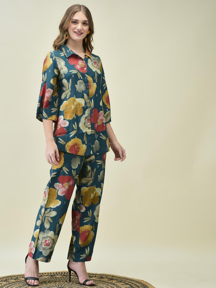 Women Liva Khadi Silk Blue Multi Floral Print Co-Ord Set.