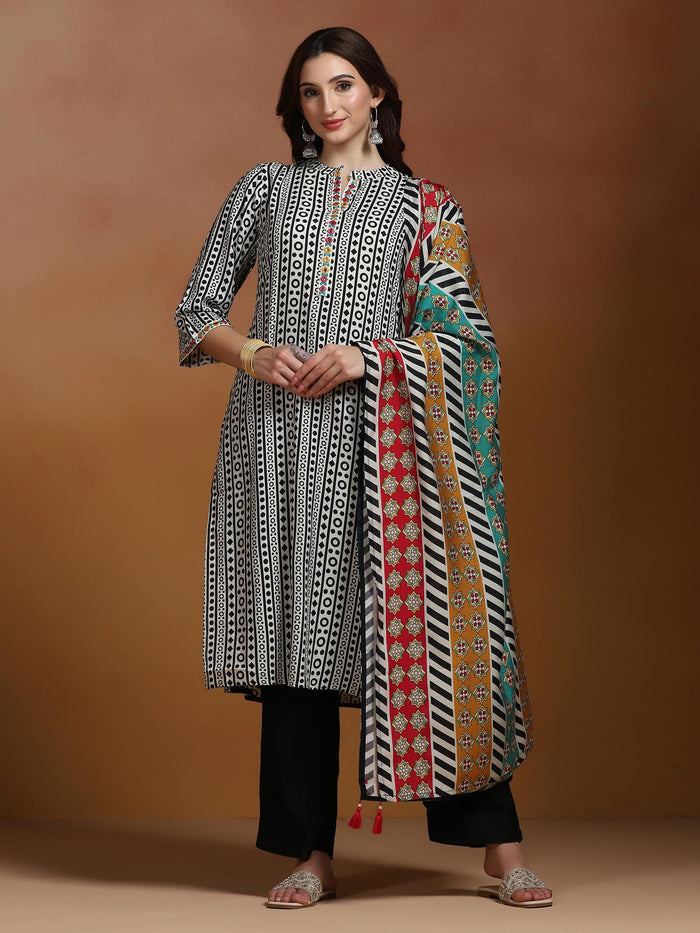 Women Liva Off White and Black Printed Kurta Comfort Pant Dupatta.