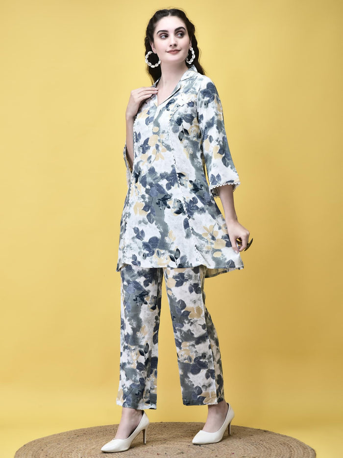 Women Liva Off White and Blue Abstract Print Co-Ord Set.