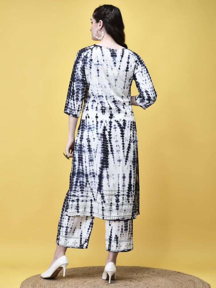 Women Liva Off White and Blue Geometric Print Kurta With Comfort Pant.