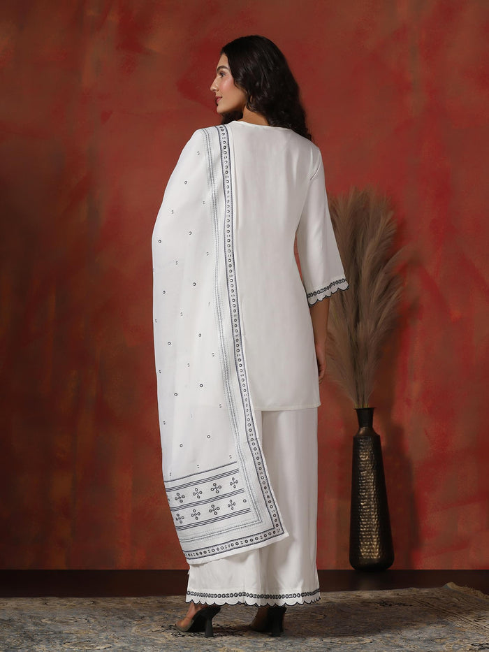 Women Liva Off White Embroidered Kurta Comfort Pant Dupatta.