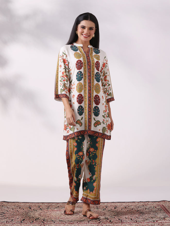 Women Liva Off White Printed Co-Ord Set