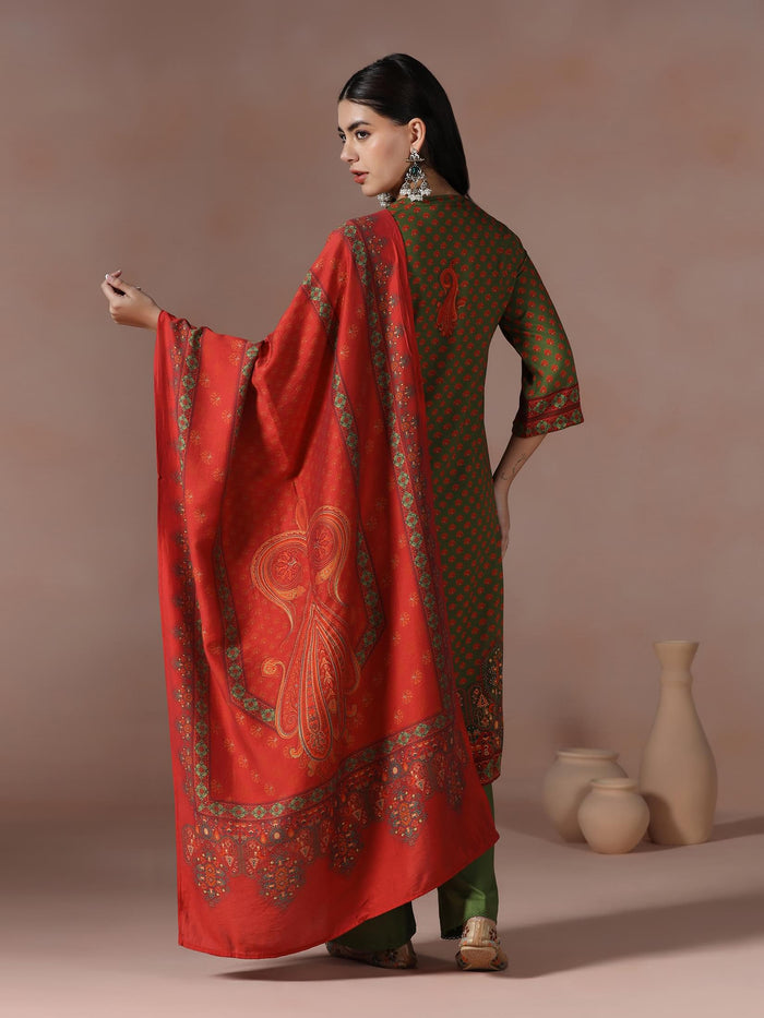 Women Liva Olive Paisley Print Kurta Comfort Pant Chanderi Dupatta.