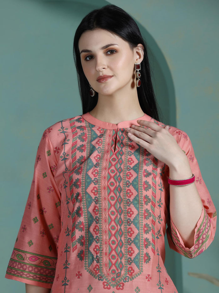 Women Liva Peach Placement Print Kurta.