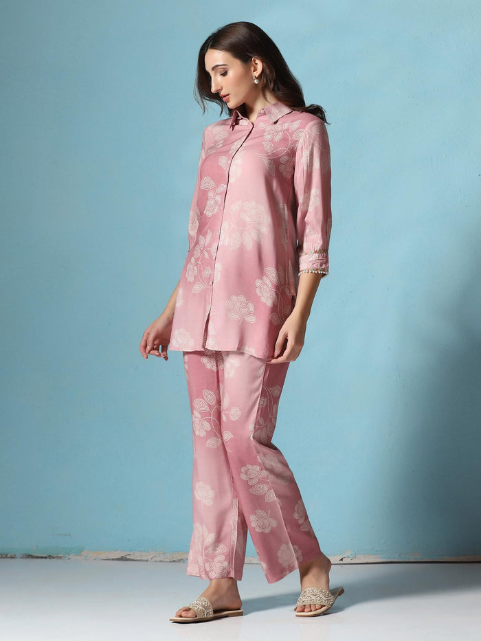 Women Liva Pink Floral Print Co-Ord Set.
