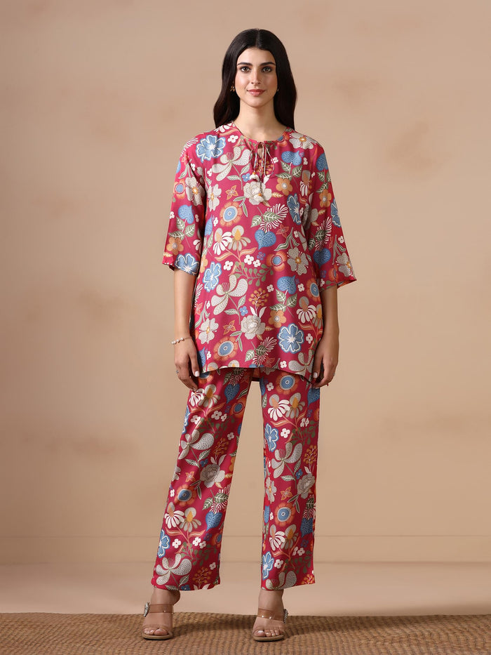 Women Liva Pink Floral Print Co Ord Set.