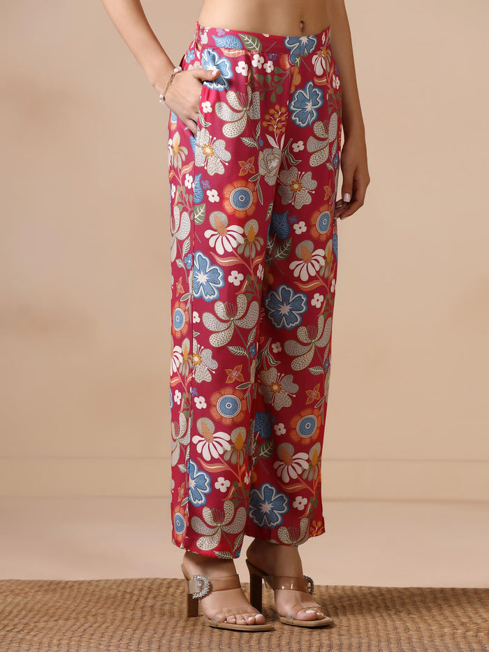 Women Liva Pink Floral Print Co Ord Set.