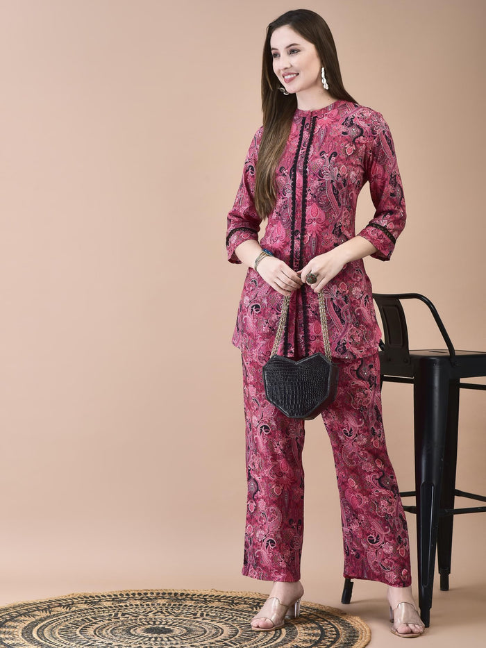 Women Liva Pink Paisley Print Co-Ord Set.