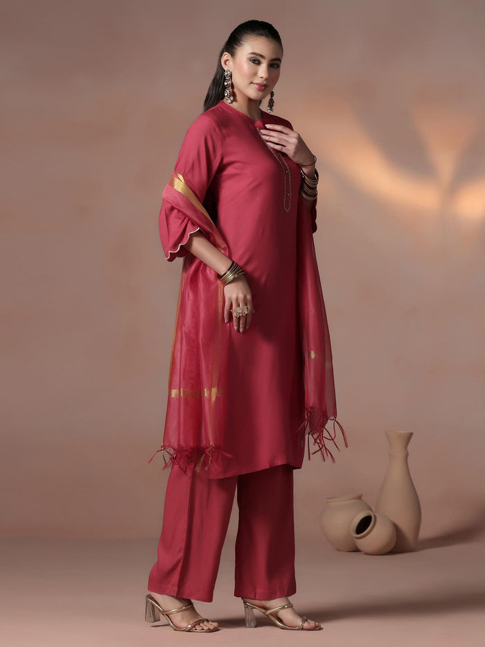 Women Liva Pink Solid Kurta Comfort Pant Dupatta.