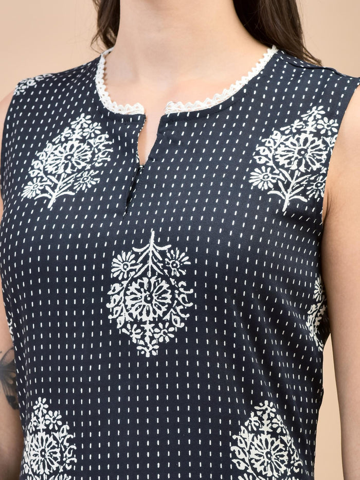 Women Liva (Rayon) Black Floral Print Kurta With Harem Pant.