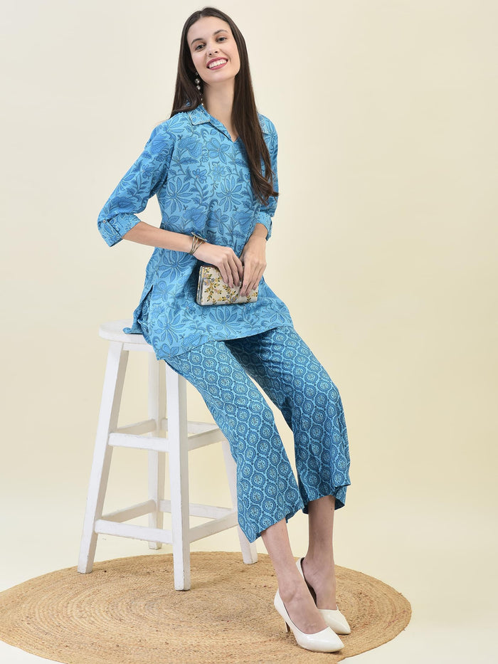 Women Liva Rayon Blue Floral Print Co-Ord Set.