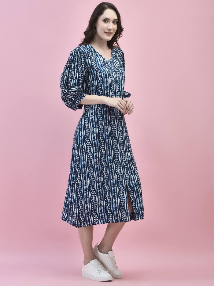 Women Liva Rayon Blue Floral Print Dress.
