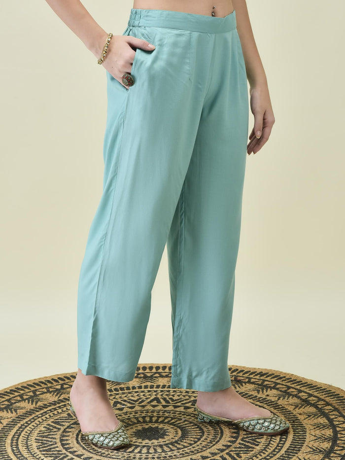 Women Liva Rayon Blue Floral Print Kurta Comfort Pant Dupatta.