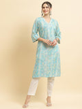 Women Liva Rayon Blue Floral Print Kurta.
