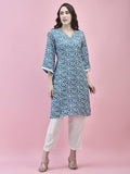Women Liva Rayon Blue Floral Print Kurta.
