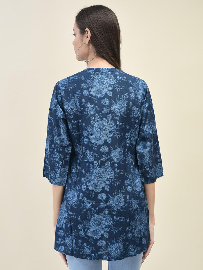 Women Liva Rayon Blue Floral Print Tunic.