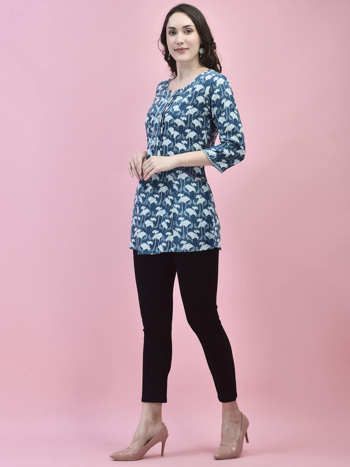 Women Liva Rayon Blue Floral Print Tunic.