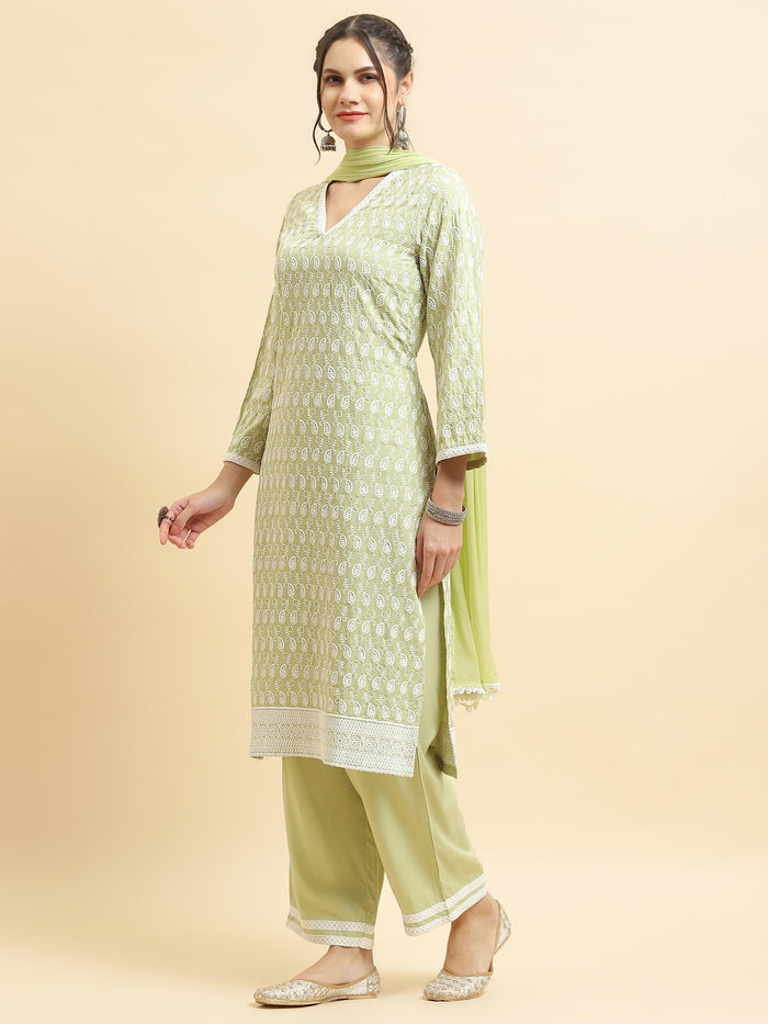 Women Liva Rayon Green Embroidered Kurta Comfort Pant Dupatta.