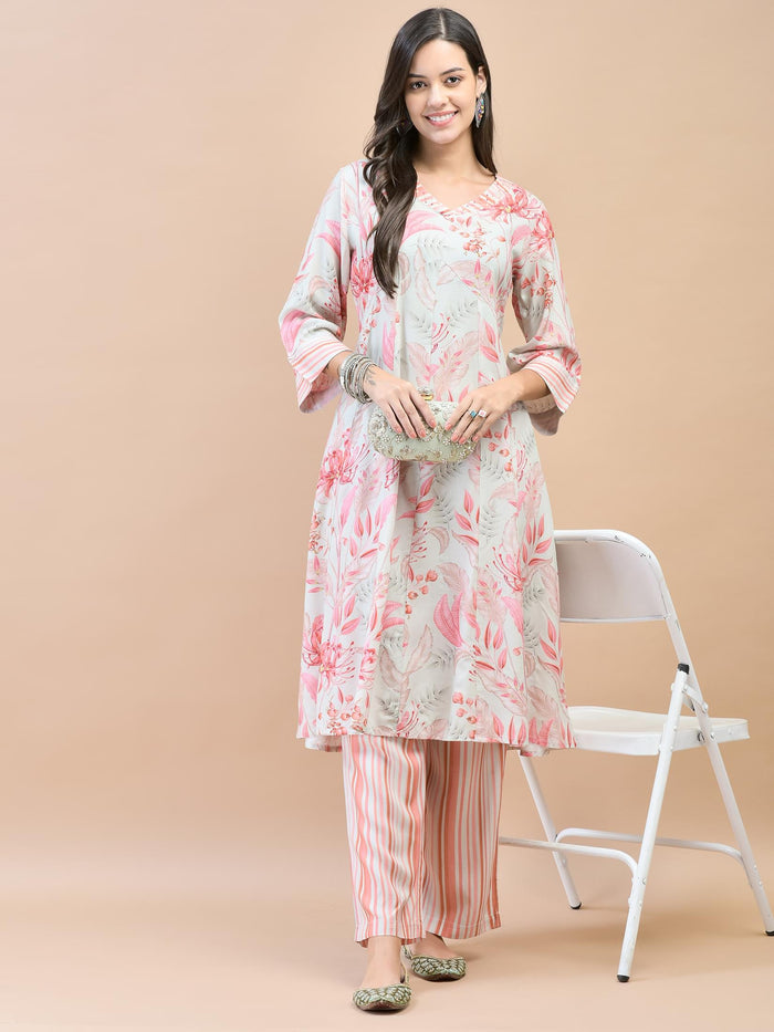 Women Liva (Rayon) Green Floral Print Kurta With Comfort Pant.