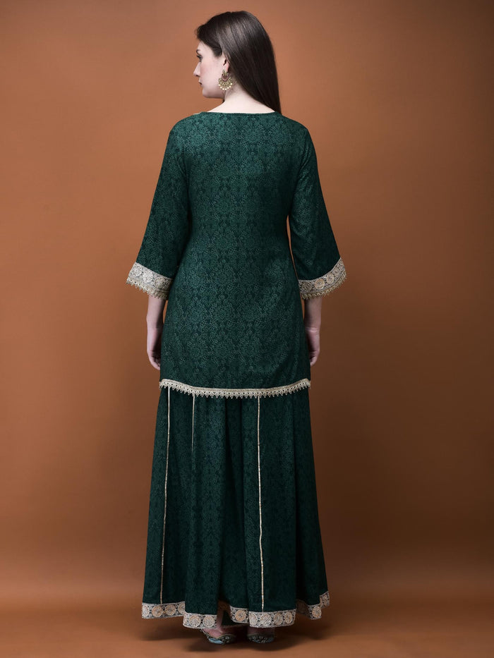 Women Liva (Rayon) Green Floral Print Kurta With Split Pant.