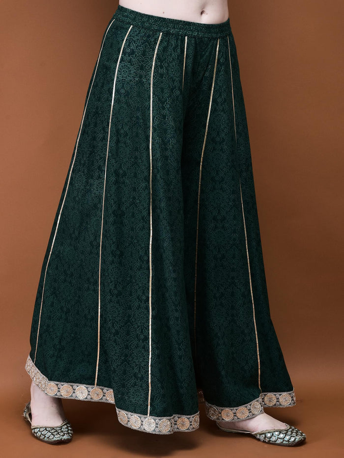 Women Liva (Rayon) Green Floral Print Kurta With Split Pant.