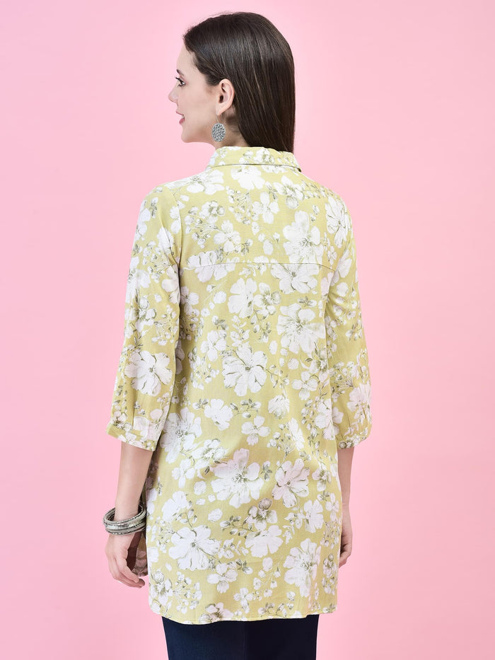 Women Liva (Rayon) Green Floral Print Tunic.