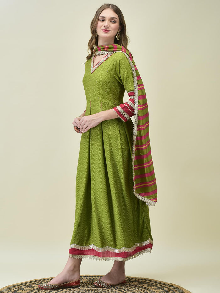 Women Liva Rayon Green Geometric Print Dress With Dupatta.