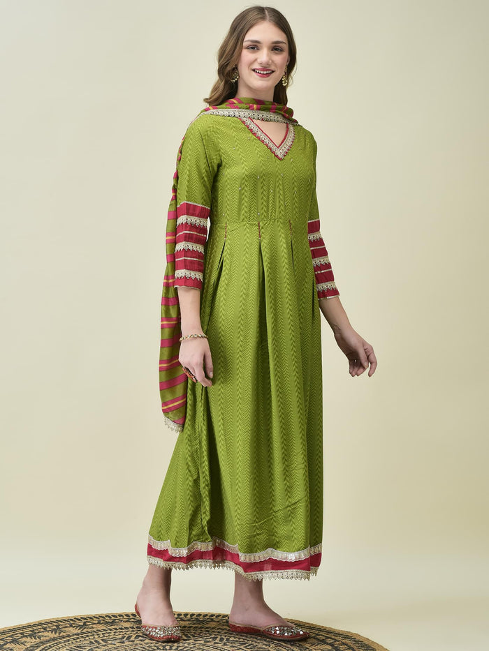 Women Liva Rayon Green Geometric Print Dress With Dupatta.
