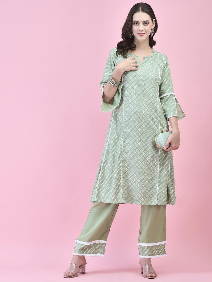 Women Liva (Rayon) Green Geometric Print Kurta With Comfort Pant.
