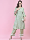 Women Liva (Rayon) Green Geometric Print Kurta With Comfort Pant.