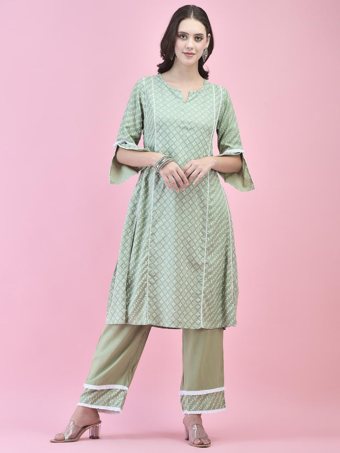 Women Liva (Rayon) Green Geometric Print Kurta With Comfort Pant.